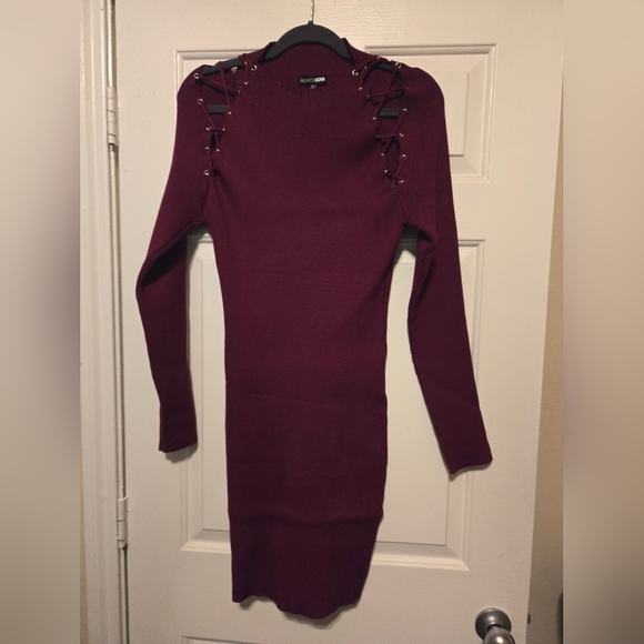 Burgundy sweater dress - Picture 1 of 4